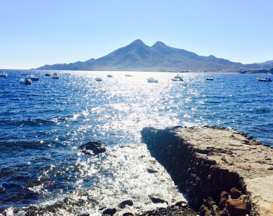 Bella Y Su Parque Natural Cabo De Gata Nijar